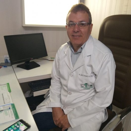 Dr. Gleber Fernandes de Oliveira