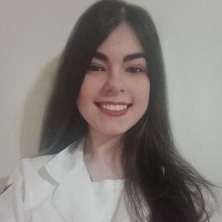 Vitória Caroline Candéas