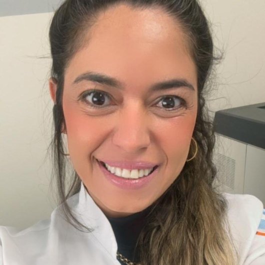 Dra. Fernanda Simão