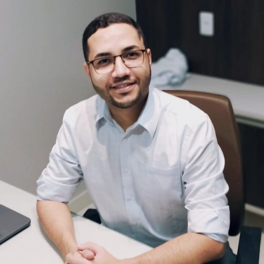 Dr. Luam Diniz