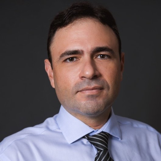 Dr. Mario Coutinho