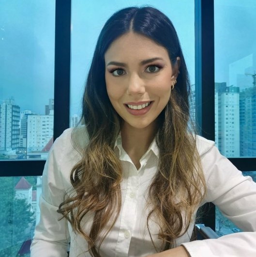 Dra. Beatriz R. Mendes