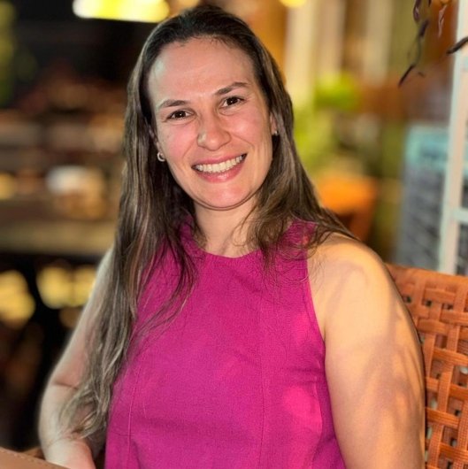 Dra. Débora Fernanda Galego