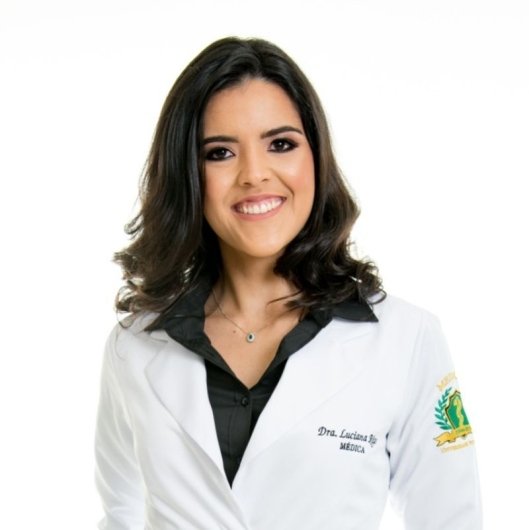 Dra. Luciana Rêgo Cunha Costa