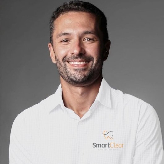 Dr. Larrosier Ortiz