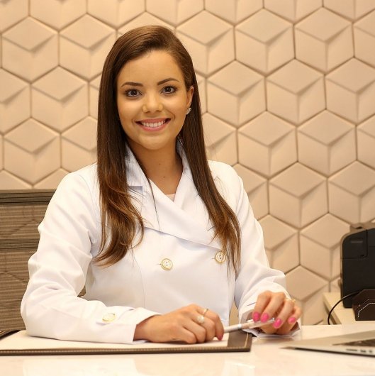 Dra. Patrícia Guedes Pereira