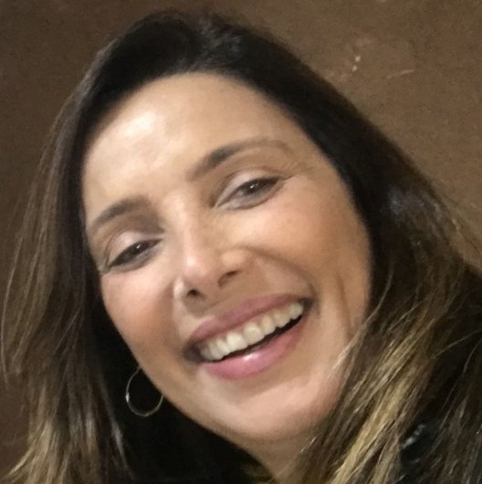 Dra. Rosana Ferreira