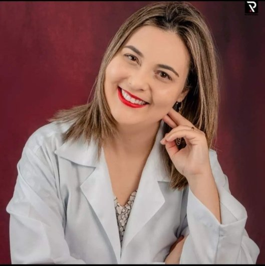 Dra. Vanessa Vichi Girotto Corrêa