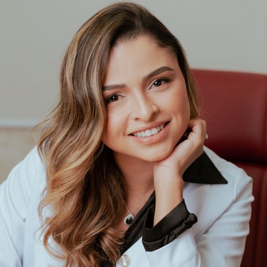 Dra. Dayanne Sá