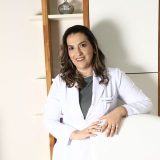 Dra. Alessandra Defacio Rosan