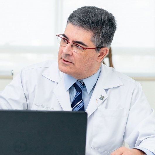 Dr. Mauro Tostes