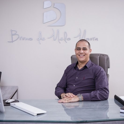 Dr. Bruno Moura