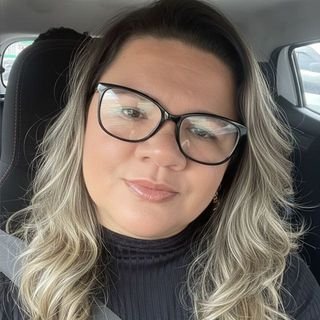 Dra. Deborah Martins dos Santos