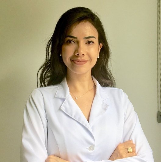 Dra. Priscilla Alves Rolón