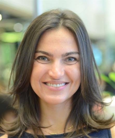 Dra. Fernanda Pércope