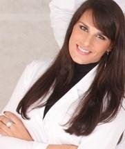 Dra. Mariana Piumbini Azevedo