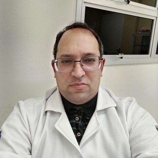 Dr. Fabio Rodrigues de Almeida