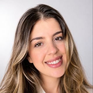 Dra. Ane Christine de Azevedo Salomão