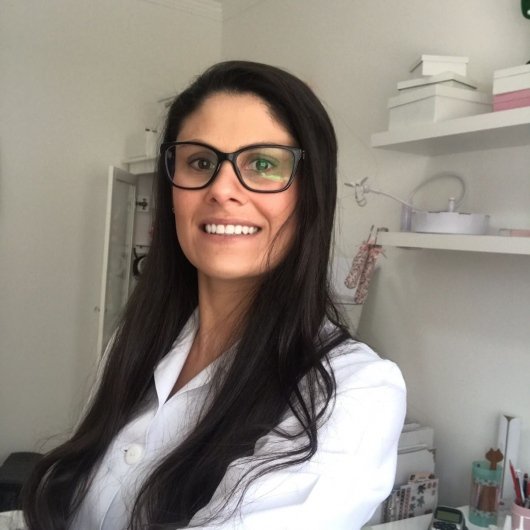 Dra. Camila Rampf Coelho