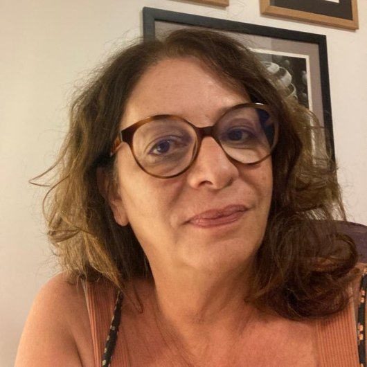Dra. Renata Lopes Dabori