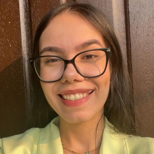 Dra. Fernanda Manuela Amaral