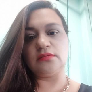 Dra. Adriana Piovesan