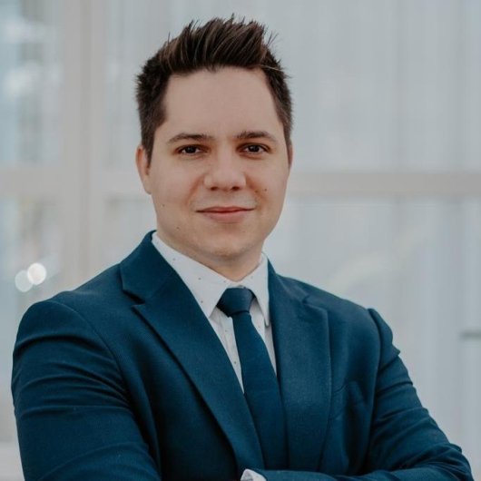 Dr. Renato Barreto