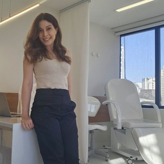 Dra. Débora Botelho Borges