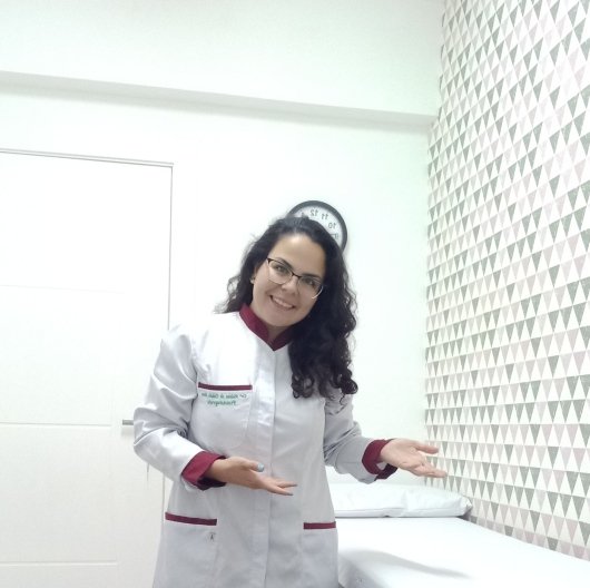 Dra. Helena De Toledo Alves