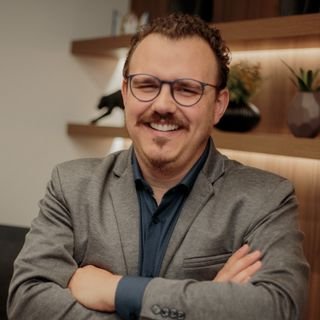 Dr. Pedro Henrique Canova Mosele