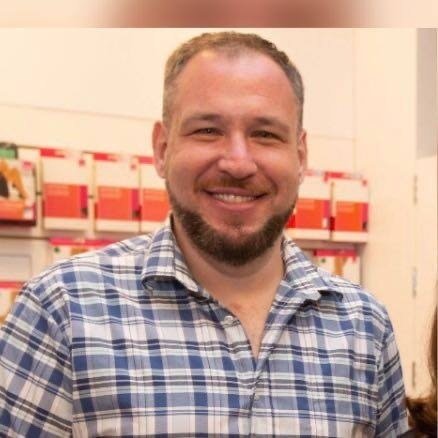 Dr. Rafael Amaro
