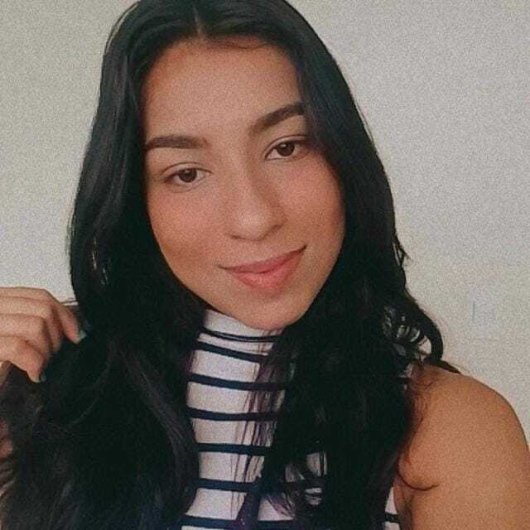 Dra. Giovana Moreira