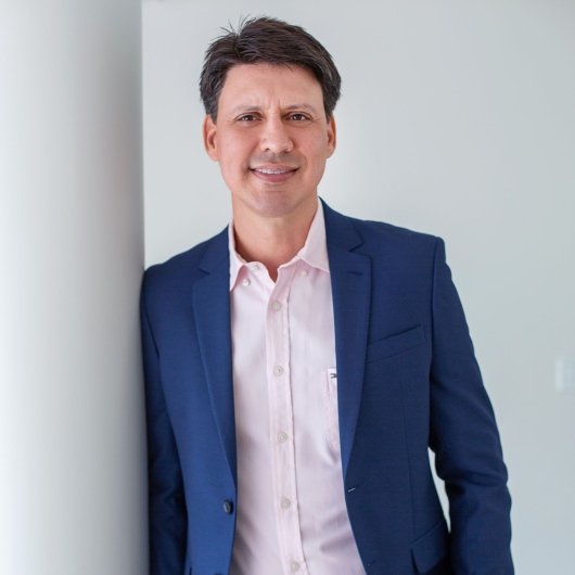 Dr. Gustavo de Carvalho Araujo