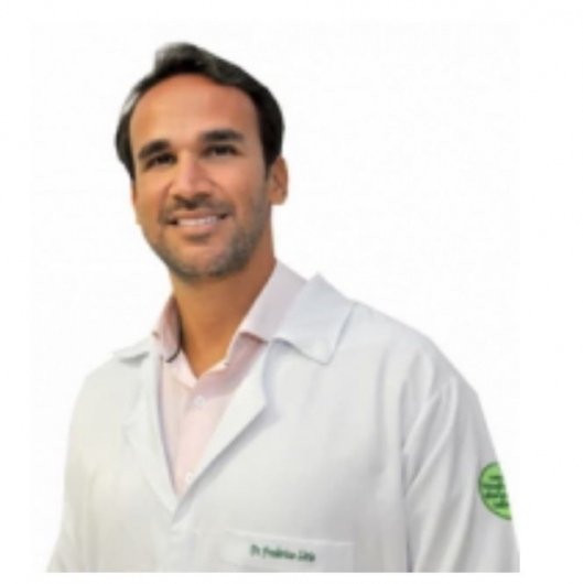 Dr. Frederico Lírio Nascimento Silva