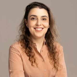 Dra. Thais Gomes Abrahão Elias