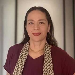 Dra. Rute Mendes .