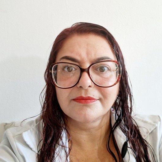 Dra. Bárbara Chelante Lourenço