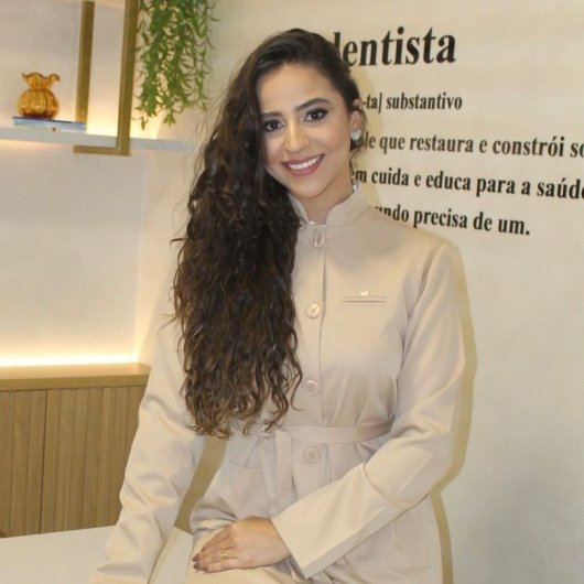 Dra. Brenda Vilaça