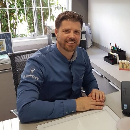 Dr. André Rondino