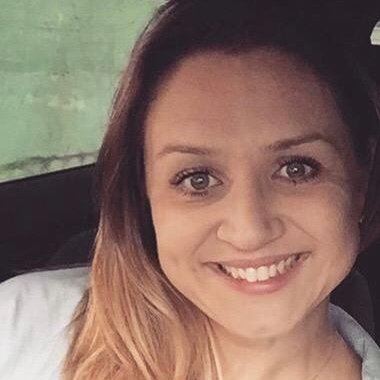 Dra. Vanessa Hartmann