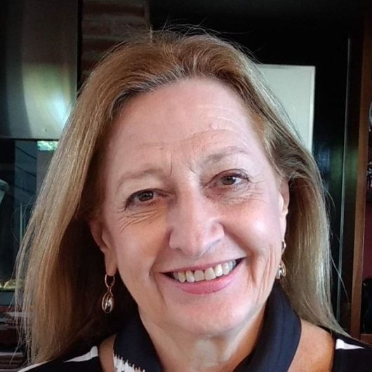 Prof. Julia Maria D Andrea Greve