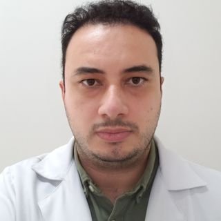 Dr. Cassiano Donizetti De Oliveira .