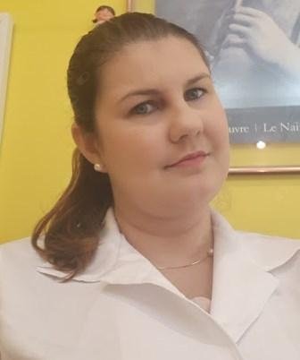 Dra. Natalia Cochrane Martins