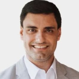 Dr. Raphael Felipe Freua Fontes