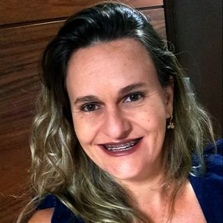 Dra. Anacris Motta