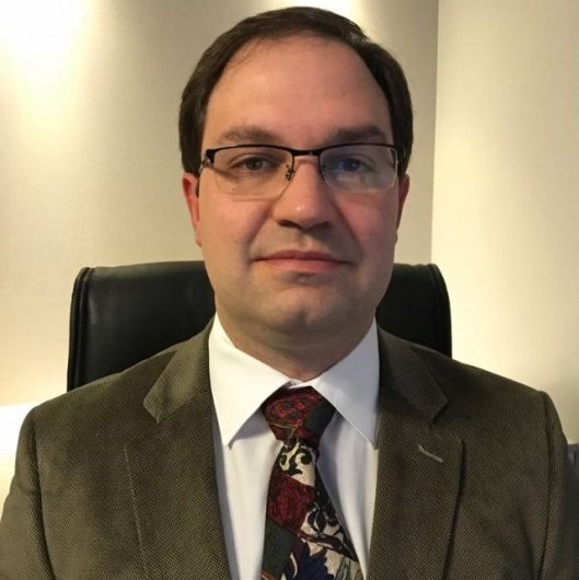 Dr. Julio De Oliveira Espinel