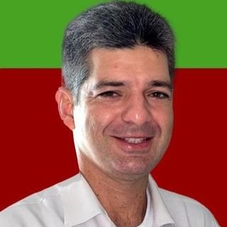 Dr. Flávio José de Macedo Silveira Junior
