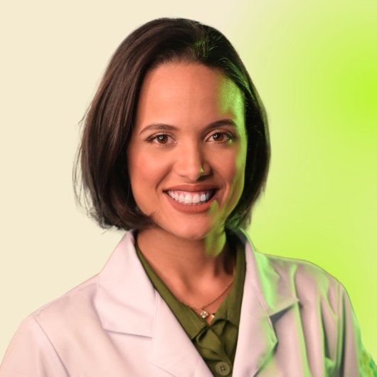 Dra. Gisleine Freitas