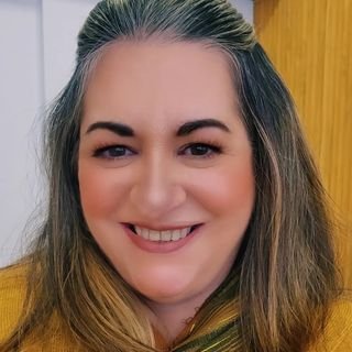 Dr. Luciane Isabel Melo Inocêncio