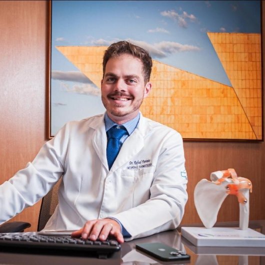 Dr. Rafael Santos Parente